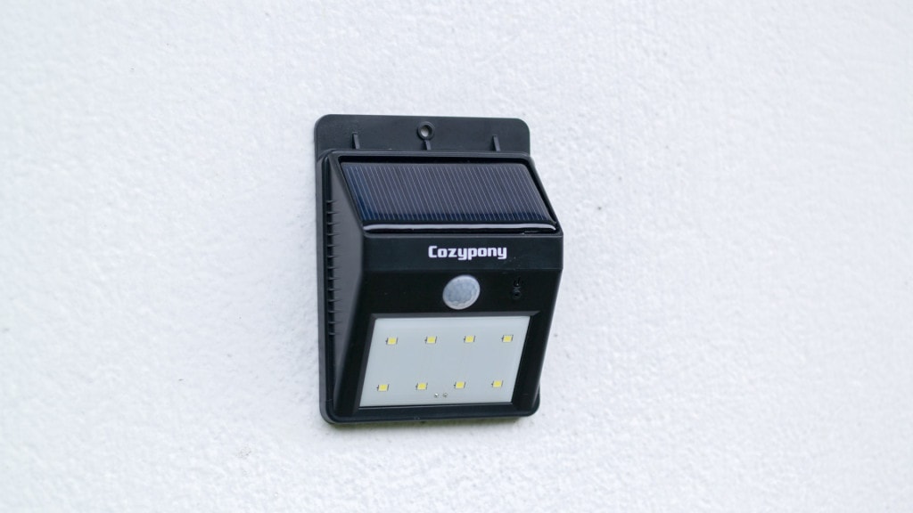 Außen Solarleuchte mit Bewegungsmelder von Cozypony im Test review Bericht Beleuchtung Lampe Licht
