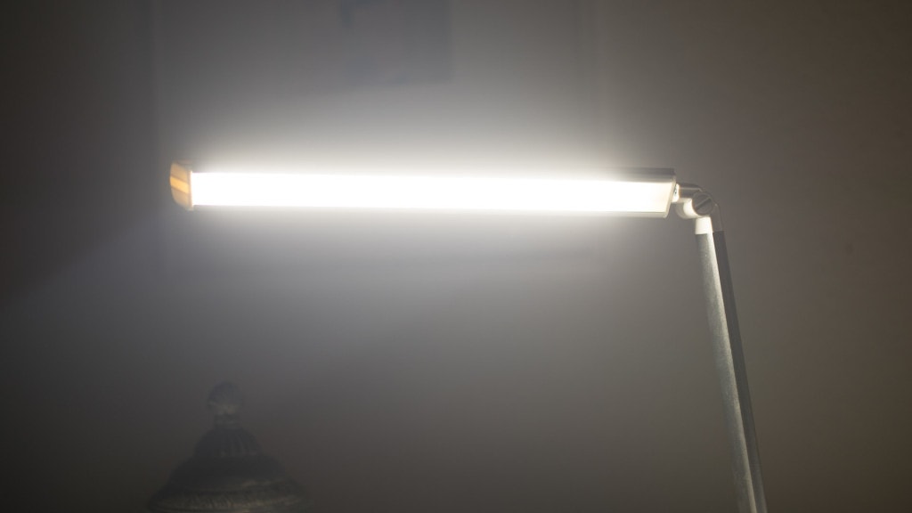 Einfache Schreibtischlampe von amzdeal im Test Lampe Beleuchtung Licht
