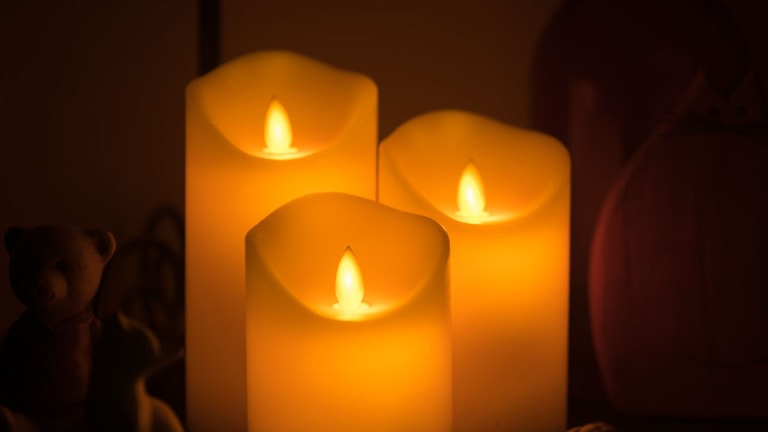 LED Kerzen mit beweglicher Flamme von Air Zuker im Test Review Licht Beleuchtung Dekoration