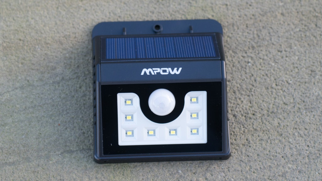 Mpow Solarlampe mit 8 hellen LED und 3 Modi im Test-3