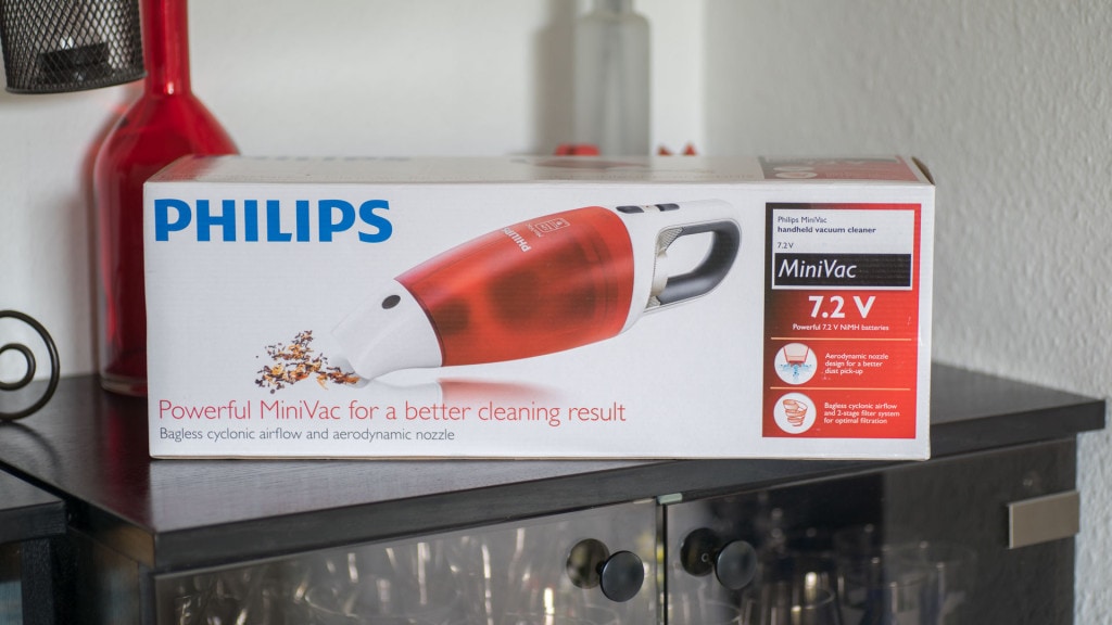 Philips FC6144 01 Akkusauger Test Review-1